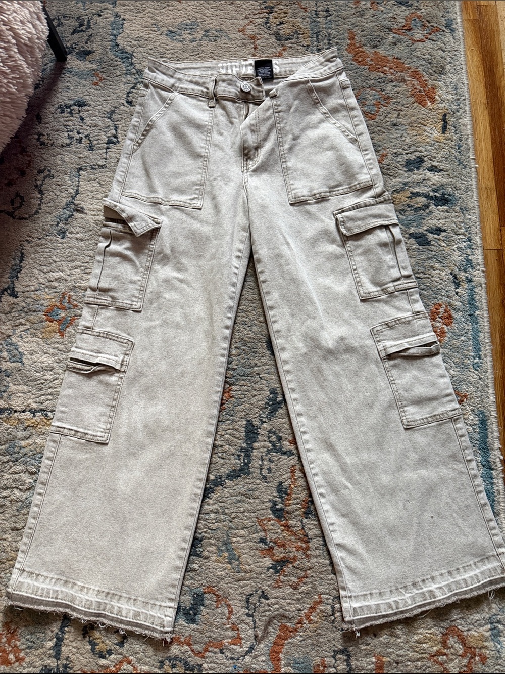 Casual Cargo Women's Jeans in Light Beige - Unbranded